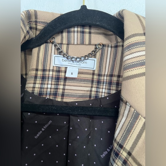 Bell & Bloom Too Cool for Work Blazer S NWT Minimalist wardrobe Workwear staple - Picture 6 of 7